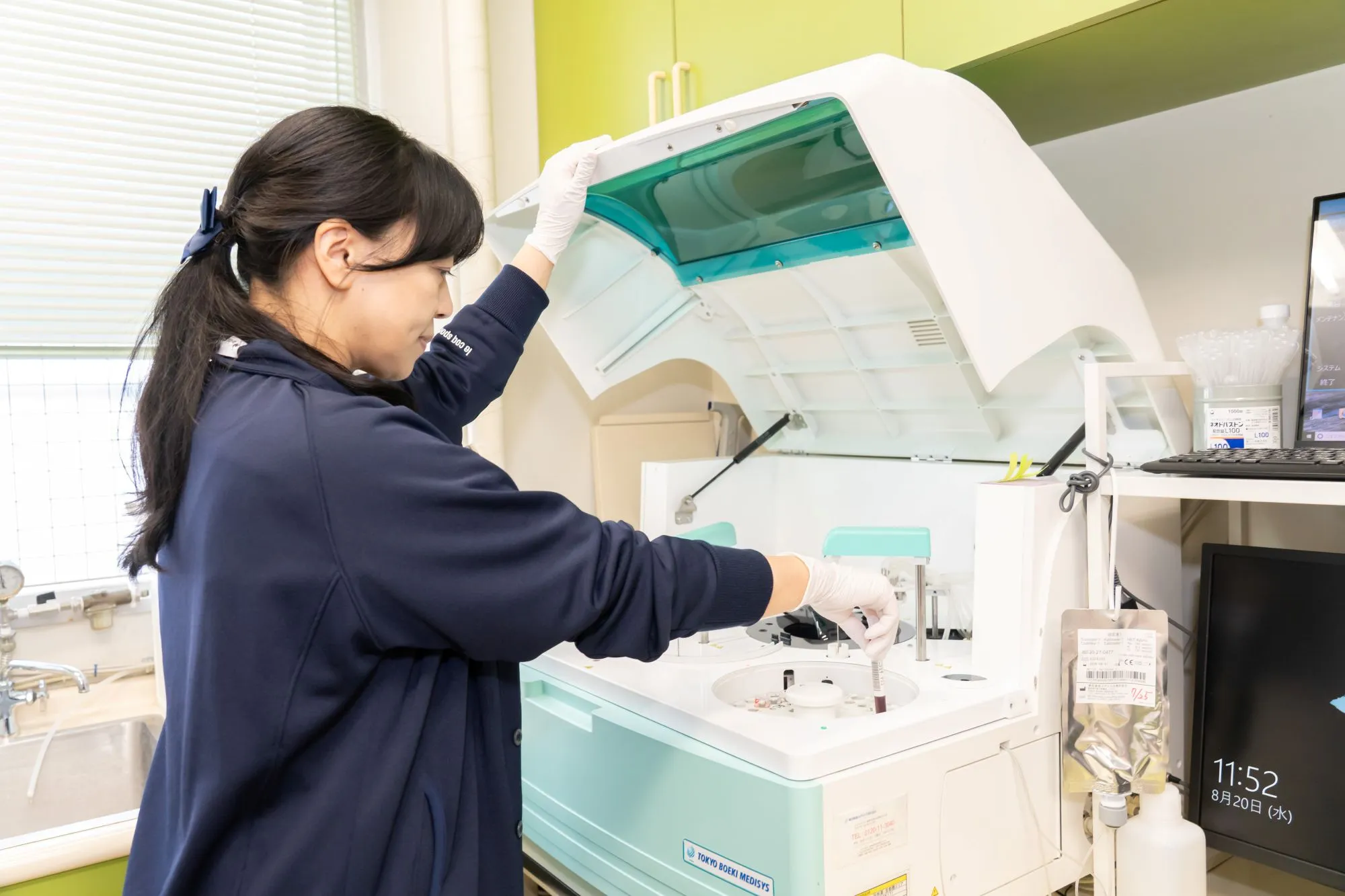 臨床検査科イメージ